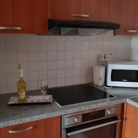 Penelopi Court, 205: Beautiful, Quiet, Relaxing In Downtown Appartement *